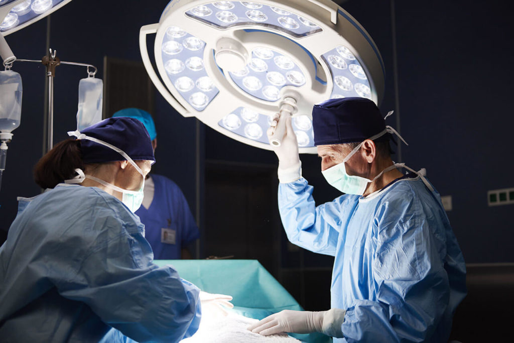 the importance of the operating room lighting